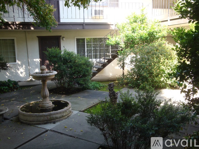 833 Madison Street, Unit A Rental photo 4